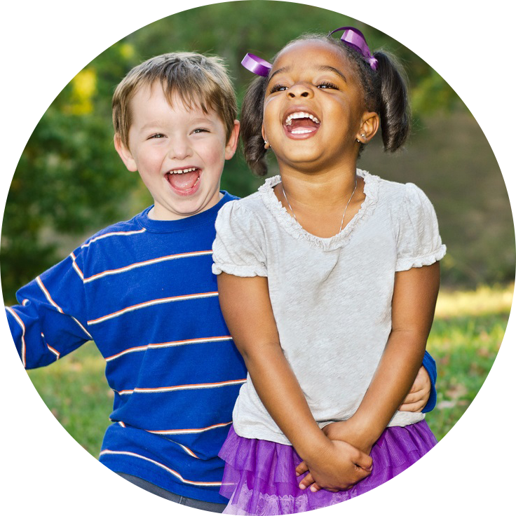 kids-playing-outside_circle